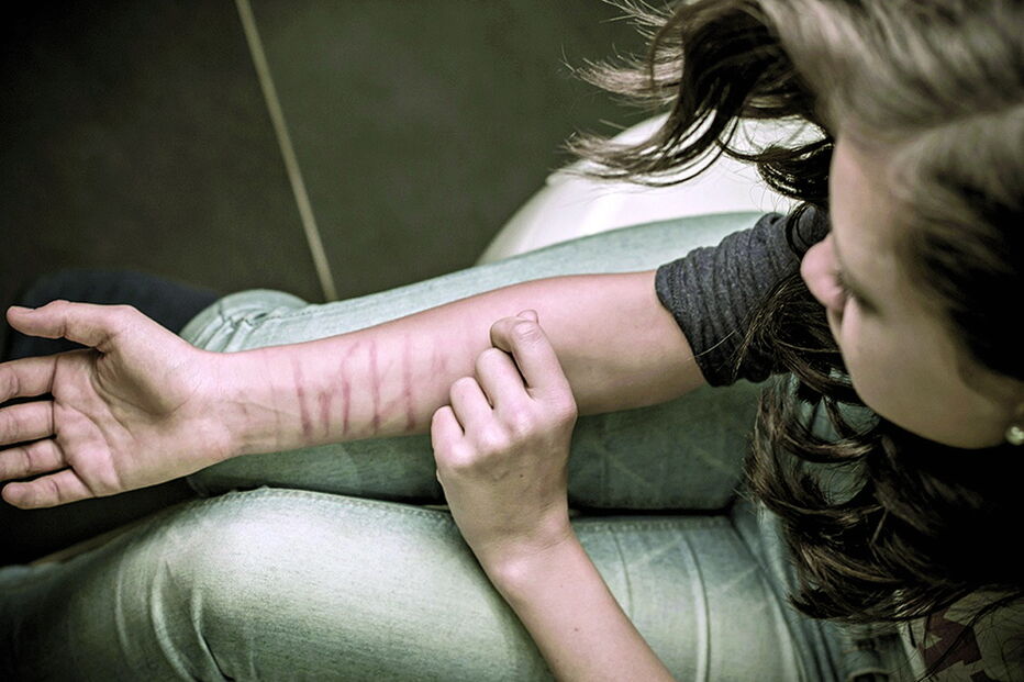 baleia azul, jogo da morte, casos, mortes, crime, adolescentes, jovens, mutilações