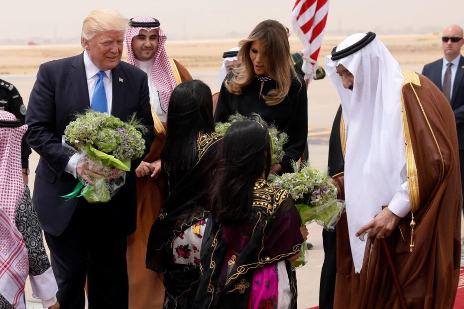 Trump, Melania, Arábia Saudita, chegada, presidente, Estados Unidos da América
