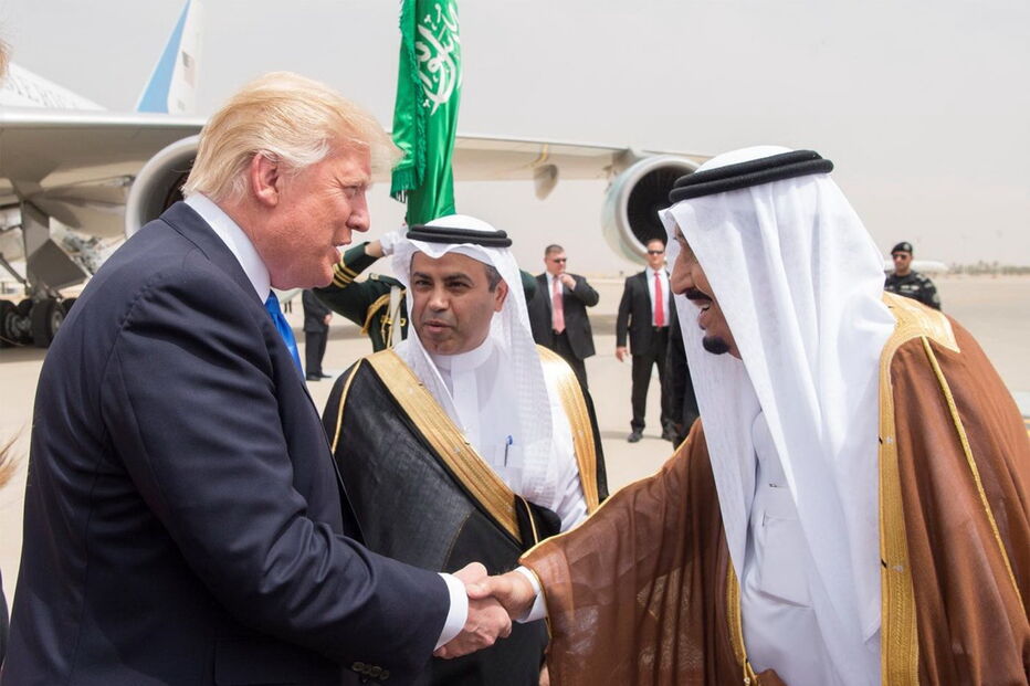 Trump, Melania, Arábia Saudita, chegada, presidente, Estados Unidos da América