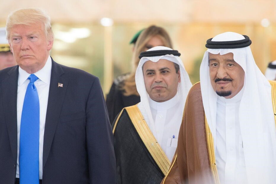 Trump, Melania, Arábia Saudita, chegada, presidente, Estados Unidos da América