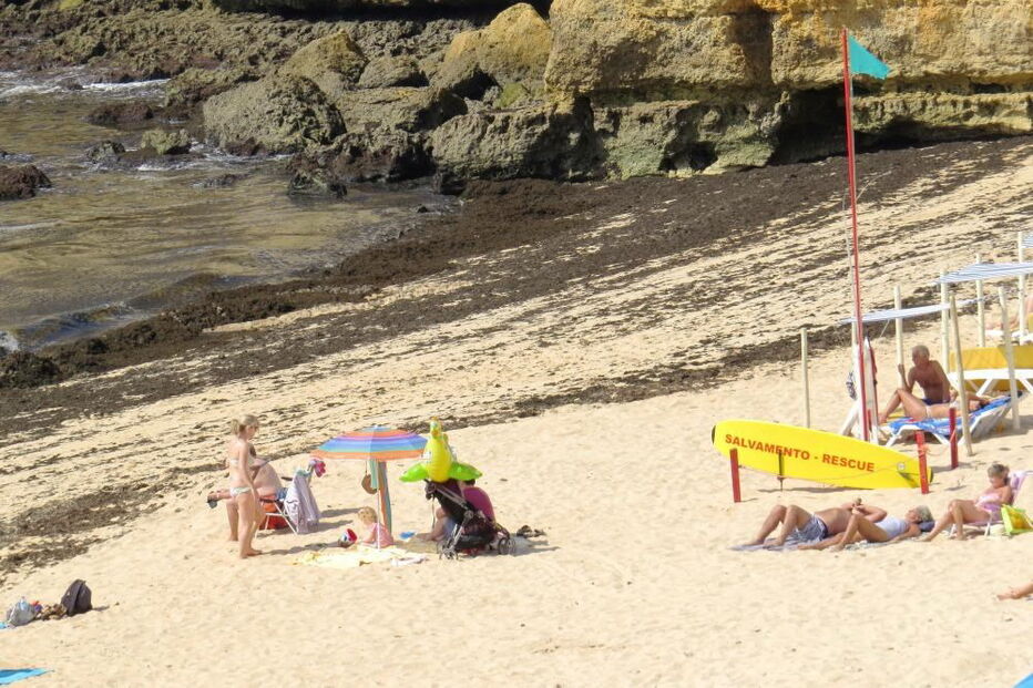 praia carvoeiro, lagoa, algarve