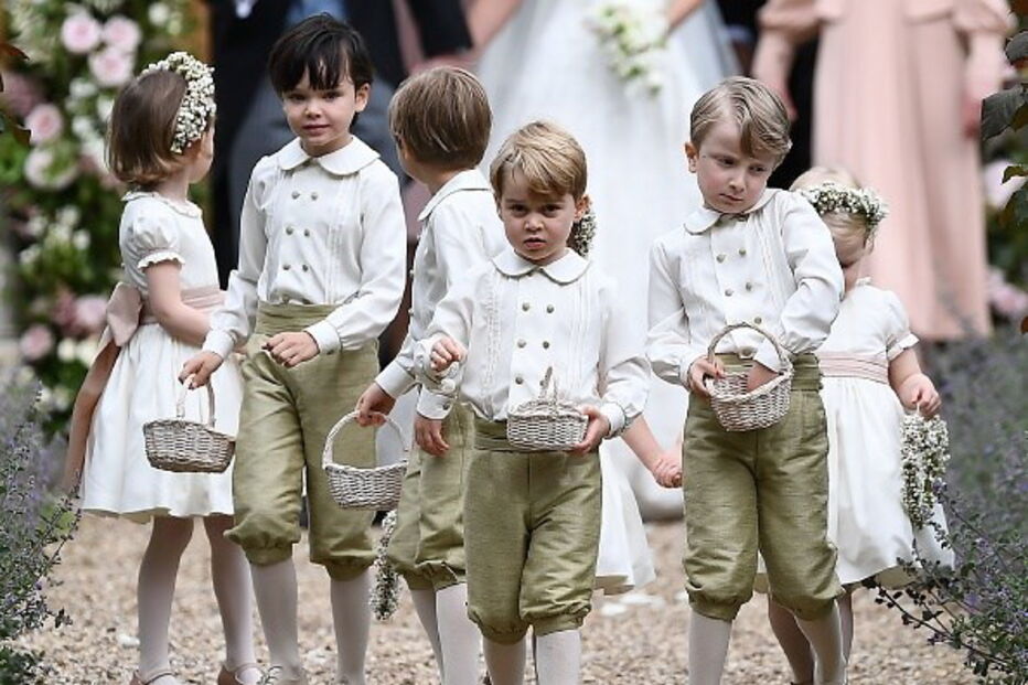 2017-05-20_19_09.55 George entre os meninos.jpg