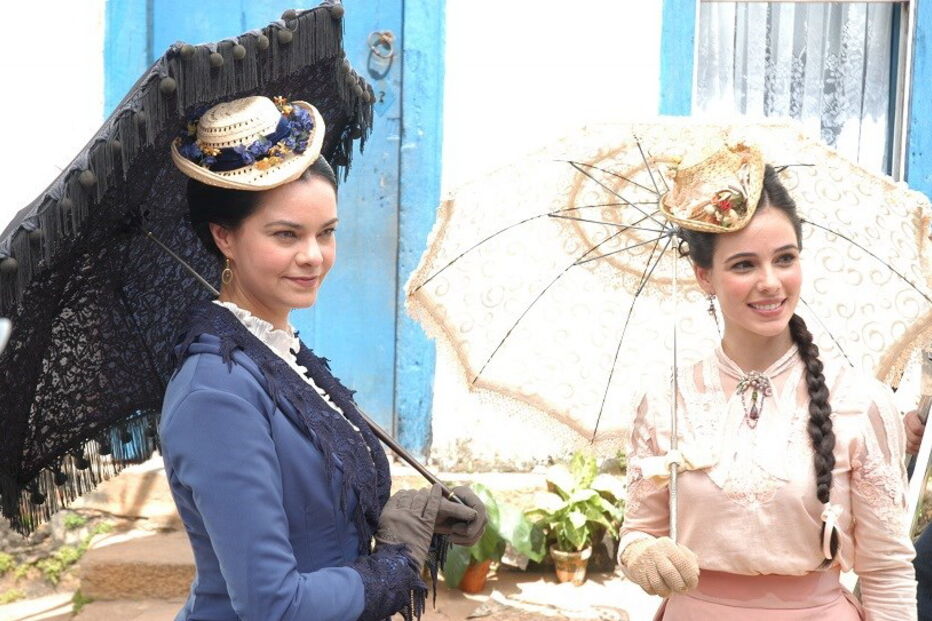 Essas Mulheres, CMTV, Carla Cabral, Mila Duarte, Christine Fernandes, Maria da Glória, Aurélia, Miriam Freeland, Rio de Janeiro, Escrava Isaura