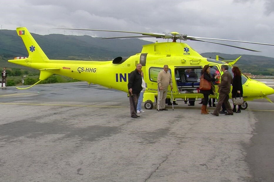  helicóptero, inem , macedo de cavaleiros