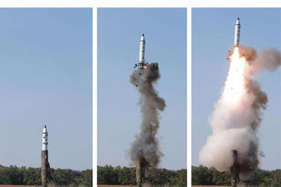 Míssil norte-coreano revela fotografias da Terra