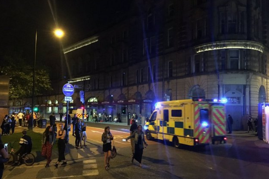 Manchester, Reino Unido, mortos, polícia, Ariana Grande, concerto