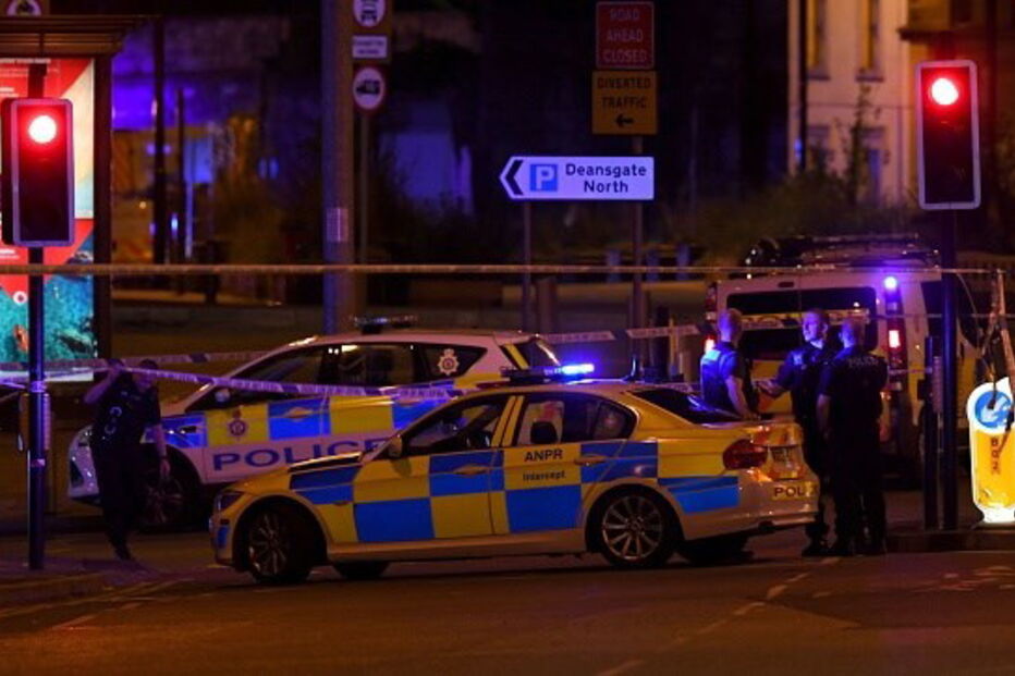 Explosões em Manchester