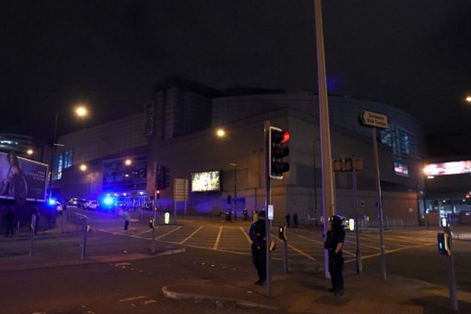 Explosões em Manchester