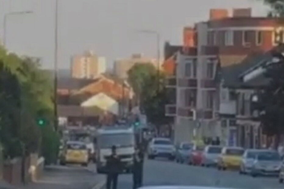 Grand Manchester, Wigan, raide, detido, crime, lei e justiça