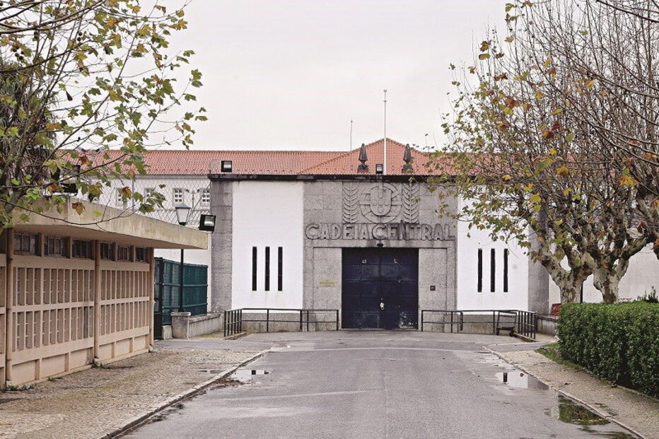 Linhó, Sintra, Direção-Geral de Reinserção e Serviços Prisionais, Guarda Prisional