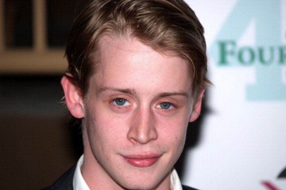 Celebridades, sexo, virgindade, famosos, Beyoncé, Kim Kardashian, Selena Gomez, Justim Bieber, Britney Spears, Miley Cyrus, Kristen Stewart, Taylor Swift, Mila Kunis, Vanessa Hudgens