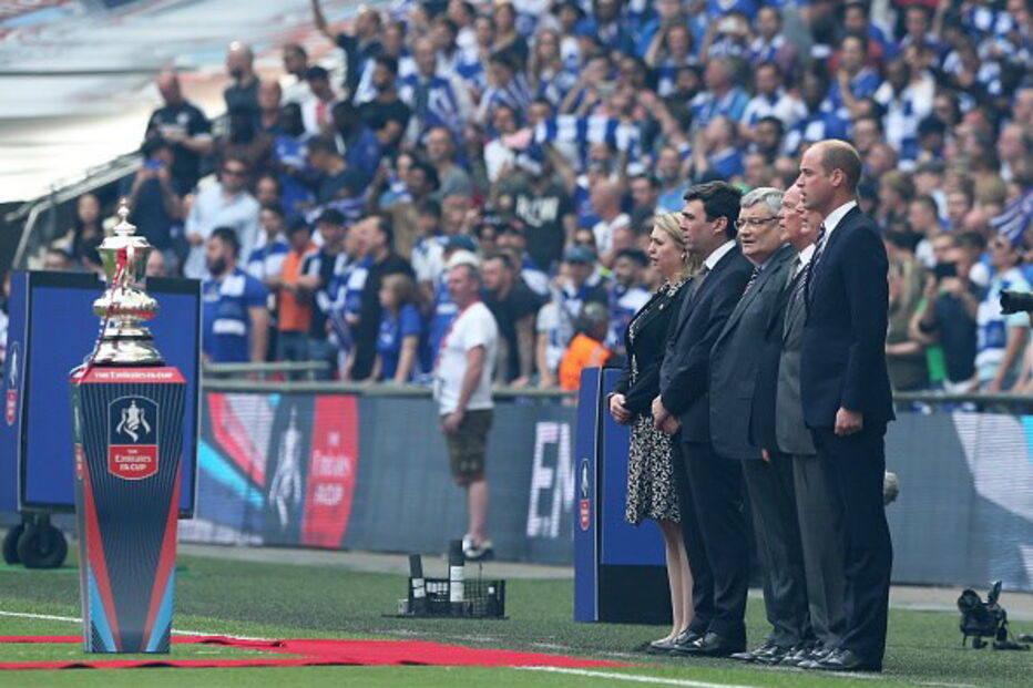 Príncipe William, homenagem, Manchester, vítimas, mortos, Estádio de Wembley, atentado