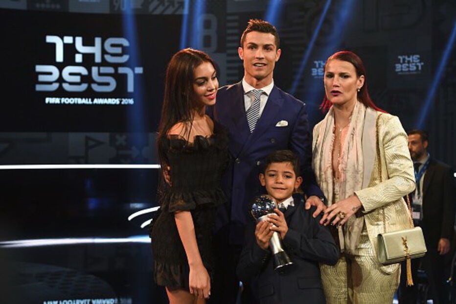 Georgina Rodriguez,  filho de Cristiano Ronaldo 