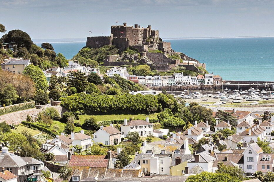 Explosão na ilha de Jersey fez pelo menos um morto