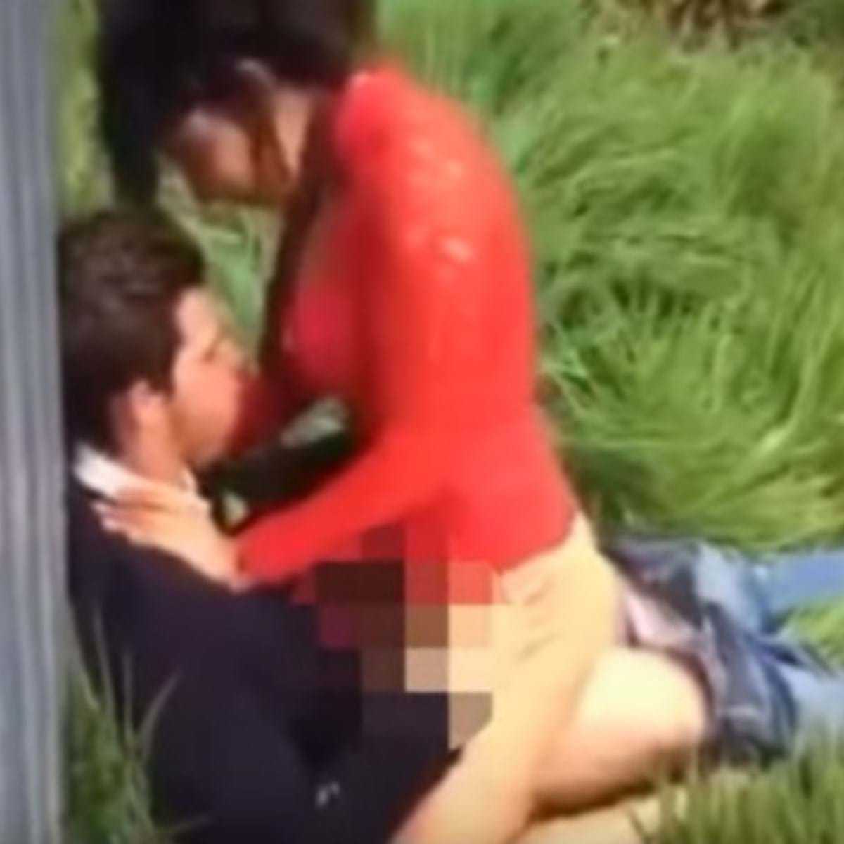 Casal filmado a fazer sexo atrás de barraca de cerveja - Vídeos foto imagem foto