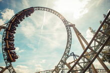 Thorpe Park, Surrey, Reino Unido, Daniel Bevis, The Sun, Colossus