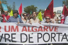 Bloco de Esquerda organizou marcha contra portagens na A22, no Algarve