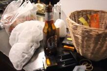 Turista inglês de 40 anos ainda não foi identificado. Terá caído quando fumava um cigarro