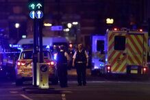 Grande aparato de forças policiais e de meios de socorro acorreram ao local, em Londres