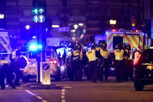 Grande aparato de forças policiais e de meios de socorro acorreram ao local, em Londres