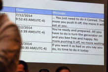 Michelle enviou várias mensagens ao namorado, Conrad, a forcá-lo a cometer suicídio