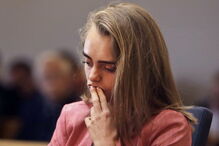 Michelle enviou várias mensagens ao namorado, Conrad, a forcá-lo a cometer suicídio