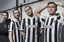 Juventus-Home-Kit-2017-2018