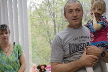 2017-06-09_10_14.00 darina e familia.PNG