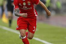 Grimaldo, de 21 anos, tem uma cláusula de rescisão de 60 milhões de euros  