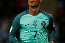 Cristiano Ronaldo, CR7, atleta, futebol, desporto