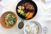 No Restaurante dos Pedidos Errados o prato principal é a boa disposição dos empregados