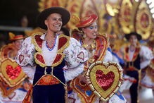 Marcha de Alfama abriu o desfile das marchas a concurso