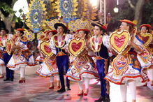Alfama brilhou e venceu a noite de marchas na Avenida da Liberdade com o tema 'Não Toquem na Minha Alfama'