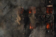 Edifício Grenfell, em Londres, ficou totalmente destruído