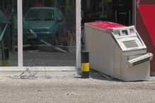 Multibanco assaltado em supermercado de Cascais