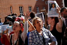 Manifestantes exigem verdade sobre todas as vítimas do incêndio na torre Grenfell