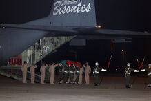 Corpo de Gil Paiva Benido chegou na madrugada de quarta-feira a Portugal