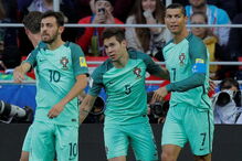 Seleção celebra primeiro golo de Portugal