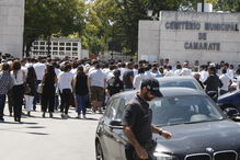 Família, amigos e populares despediram-se de Rodrigo em Camarate 