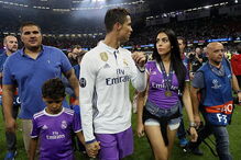 Cristiano Ronaldo e Georgina Rodriguez estão à espera de uma filha