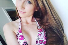 Nina Skye foi despedida do emprego como educadora de infância depois de se recusar a abandonar a carreira de atriz porno