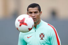 Ronaldo é acusado de ter defraudado o Fisco espanhol em 14,8 milhões   