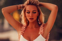 Victoria Lopyreva, Taça das Confederações, Rússia, Mundial, beldade