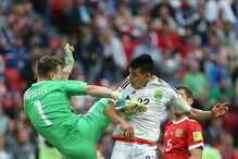 México, Diego Reyes, Rússia, Taça das Confederações, Aleksandr Samedov, Nestor Araujo, Nestor Araujo, Portugal, Yuri Zhirkov, Hirving Lozano, Akinfeev, Nova Zelândia, Layun, Juan Cambios Osorio, Grupo A, Chile, Alemanha, Benfica, futebol, Herrera, desporto