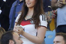 Sorriso de Lena Stiffel conquistou Draxler