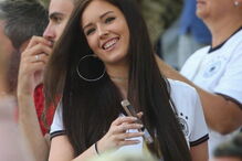 Sorriso de Lena Stiffel conquistou Draxler