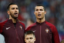 Portugal e Chile defrontaram-se no Arena Kazan, numa partida a contar para a Taça das Confederações