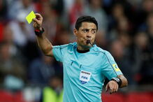 O árbitro iraniano Alireza