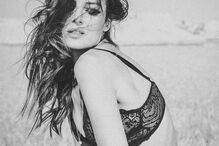 A modelo Helena Coelho