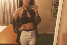  Mulher envia fotografias de homens nus às mães